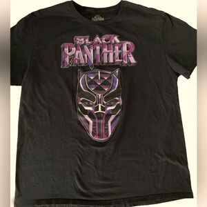 Marvel Comics Black Panther T-shirt Black Size XL. Excellent used condition